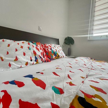 Skopje Brand New Apartment Near Train&Bus Station Екстериор снимка