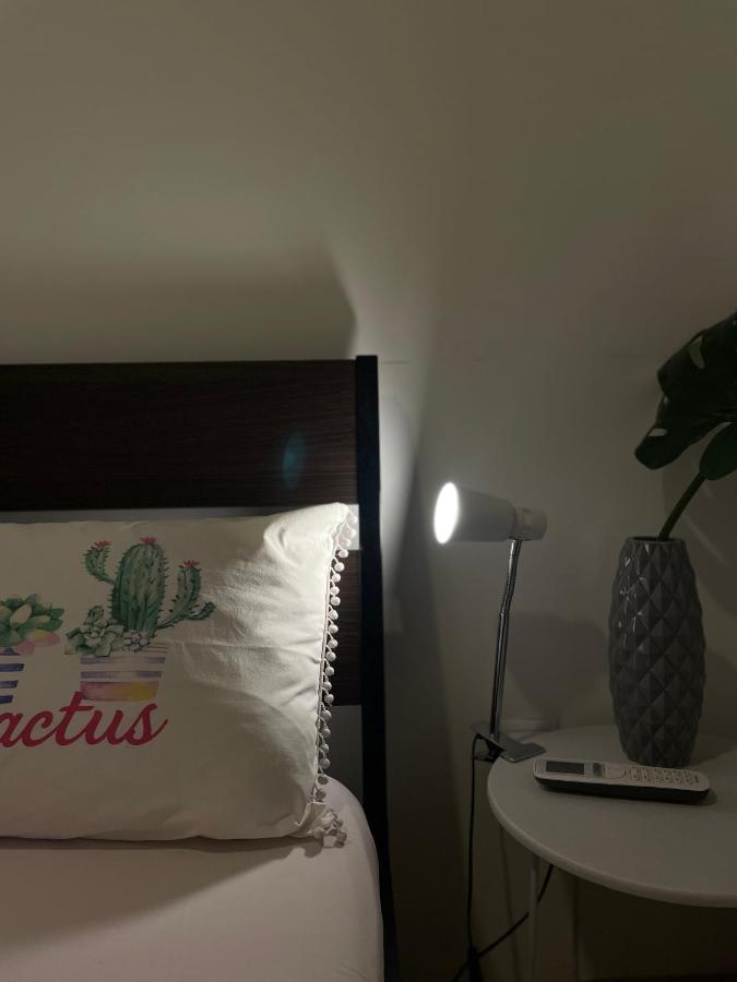 Skopje Brand New Apartment Near Train&Bus Station Екстериор снимка
